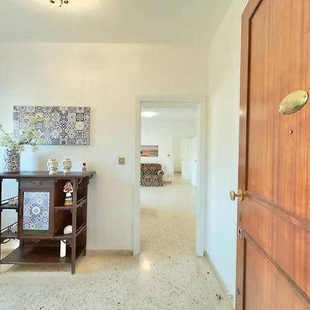 Merlo Homes Attico