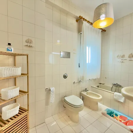 Merlo Homes Attico 巴勒莫