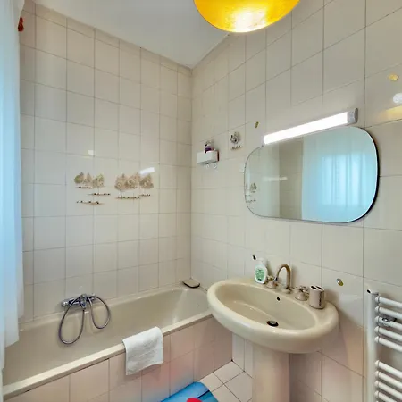 Merlo Homes Attico 巴勒莫